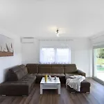 Vakantiehuis Kuca By Interhome *