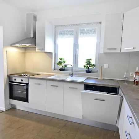 Kuca By Interhome
