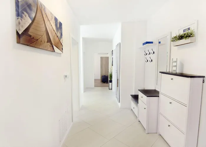 Kuca By Interhome Holiday home Buroli