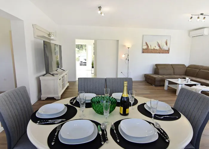 Kuca By Interhome Holiday home