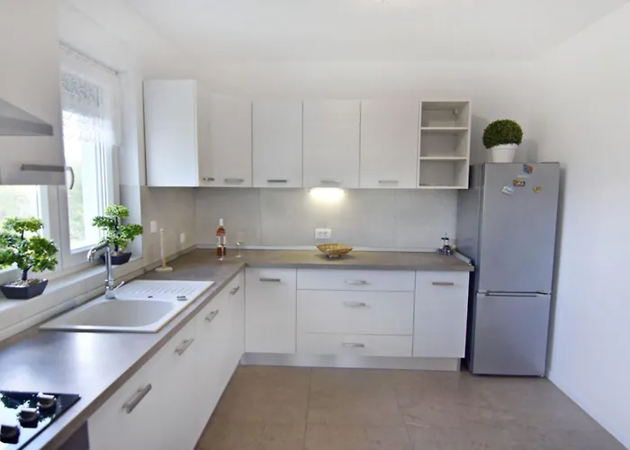 Kuca By Interhome Holiday home Buroli