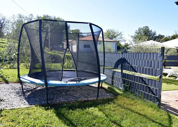 Kuca By Interhome Holiday home Buroli